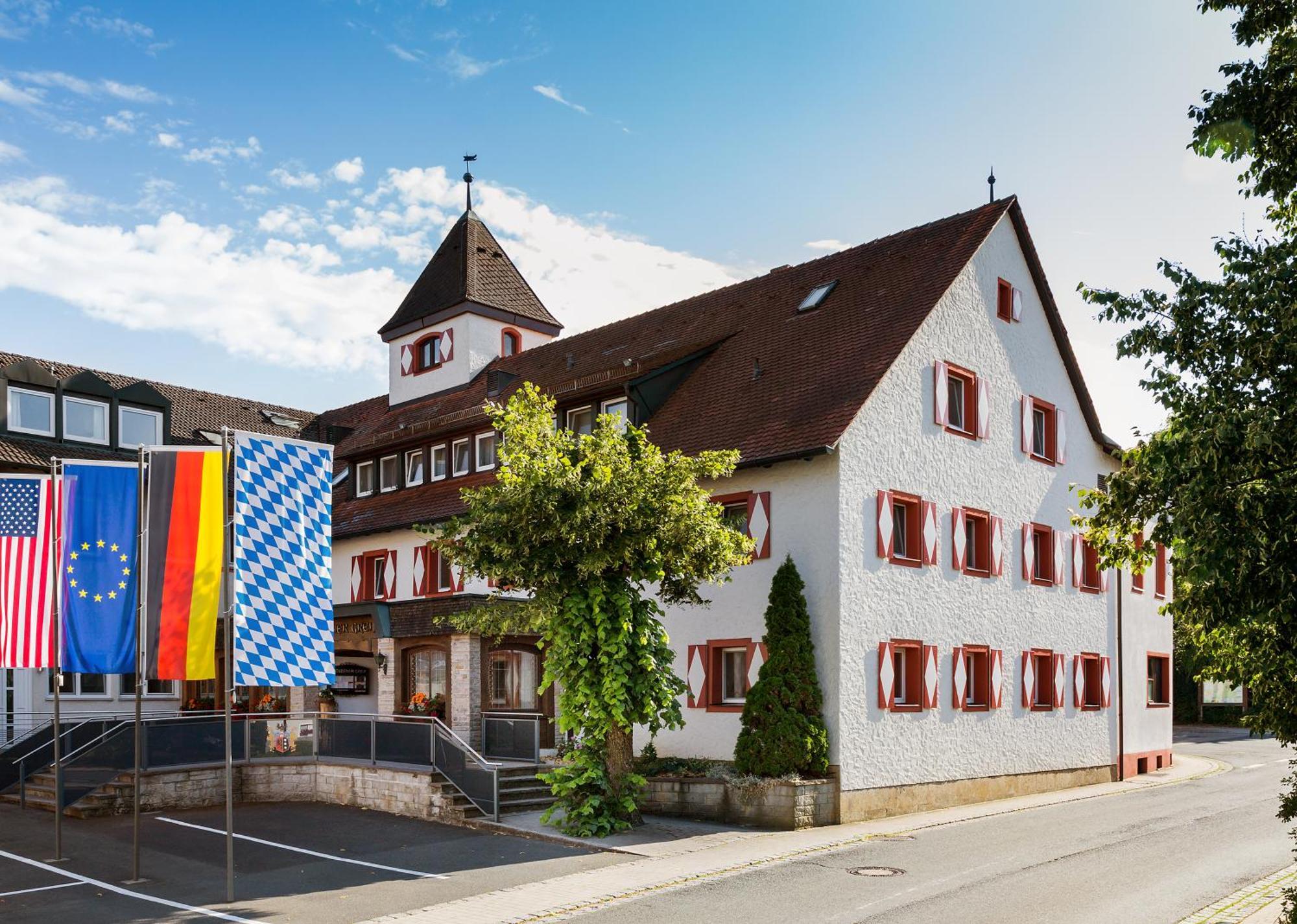 Wirtshaus & Hotel Goldener Greif Edelsfeld Eksteriør bilde